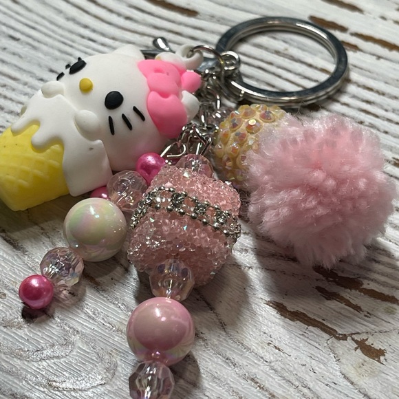 Hello Kitty Handmade Keychain - Picture 4 of 4